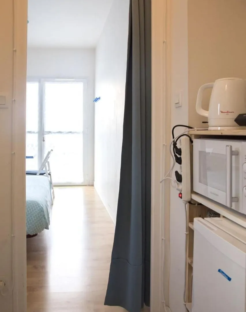 Le Penity, Studio Lumineux A Carnoet